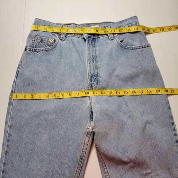 Levi's 550 Vintage 90s Light Wash Blue Jeans High Waisted Relaxed Fit Women's - Picture 10 of 13